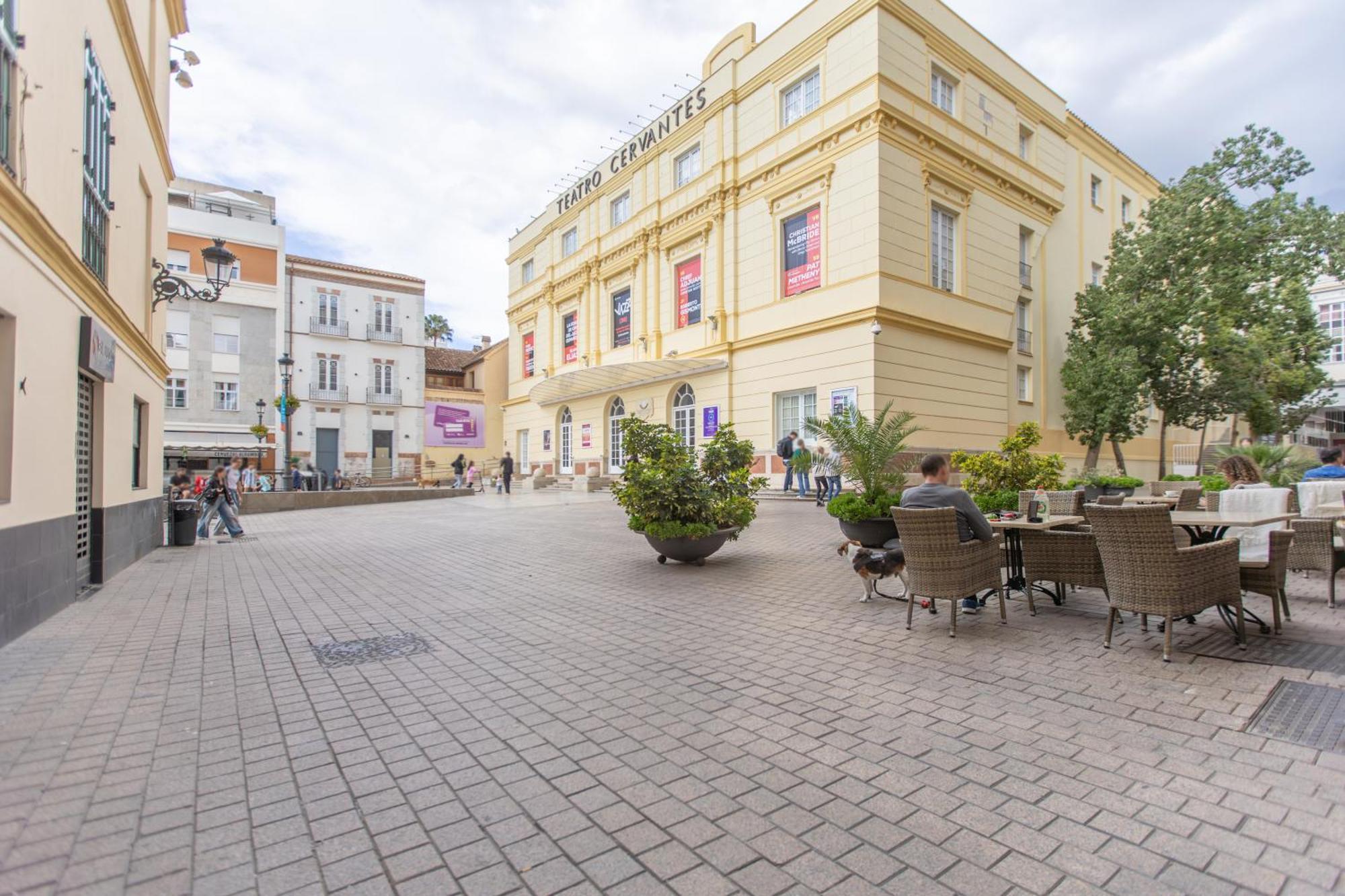 Homely Málaga San Juan de Letran Plaza de la Merced Exterior foto