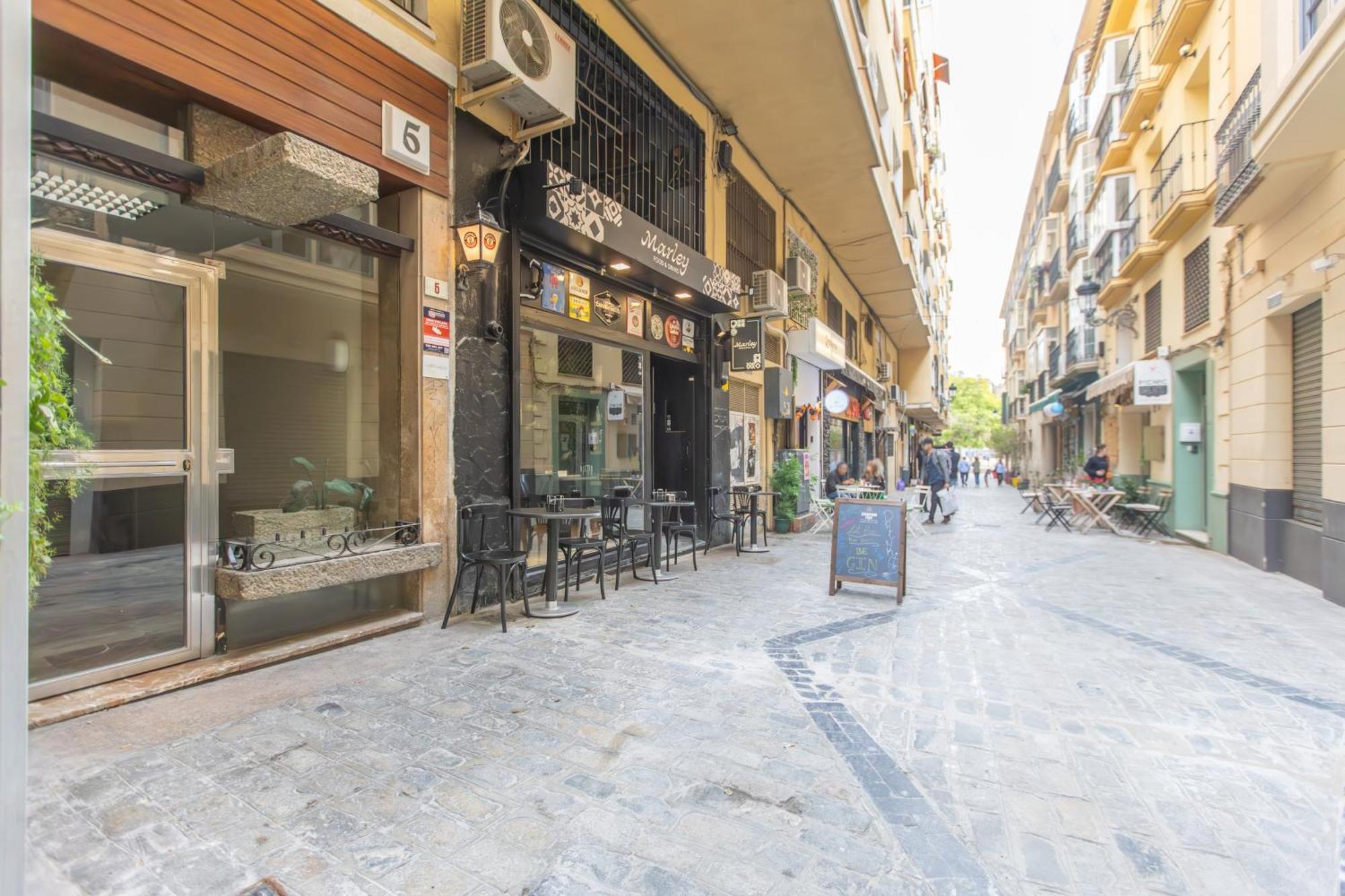 Homely Málaga San Juan de Letran Plaza de la Merced Exterior foto